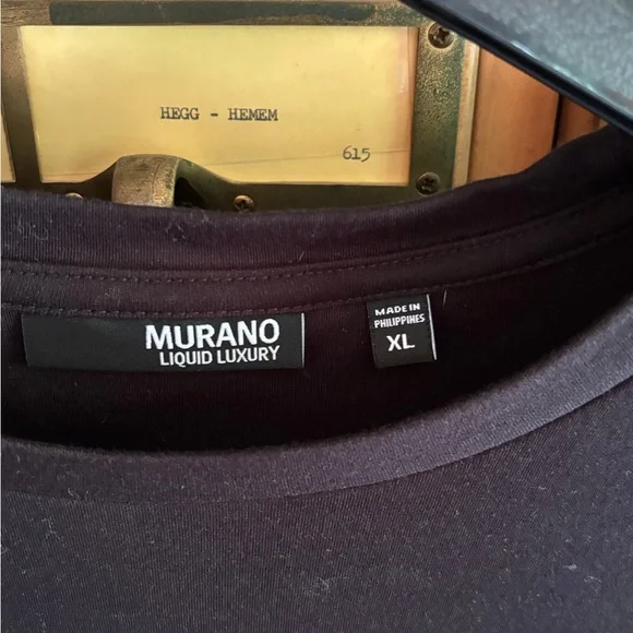 Murano - Picture 2 of 3